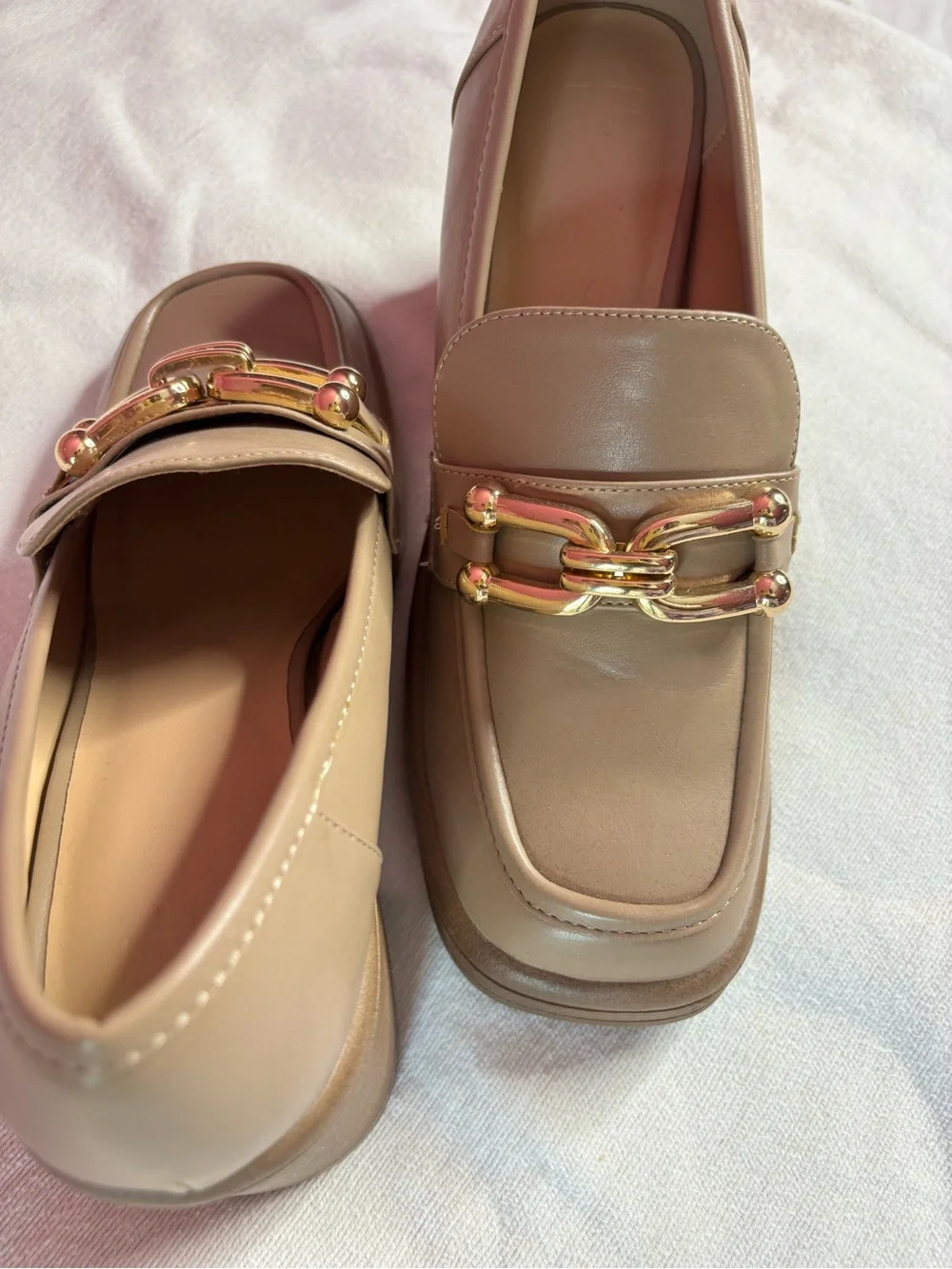 JustFab Beige Platform Loafers with Gold Chain